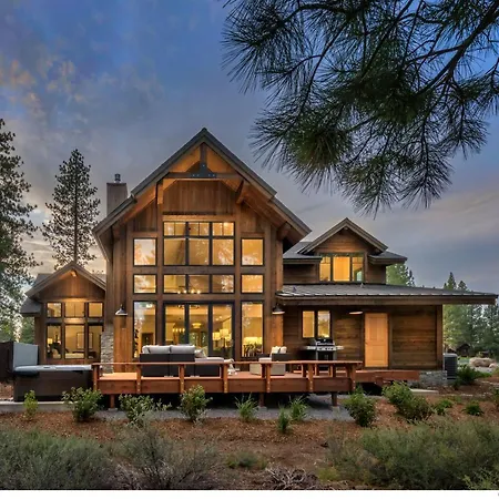New 4Bd Residence In The Signature Home Collection At Old Greenwood!